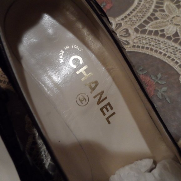 Chanel Brown Crocodile Leather Classic Heeled Pumps Size 7 1/2M - Picture 11 of 16